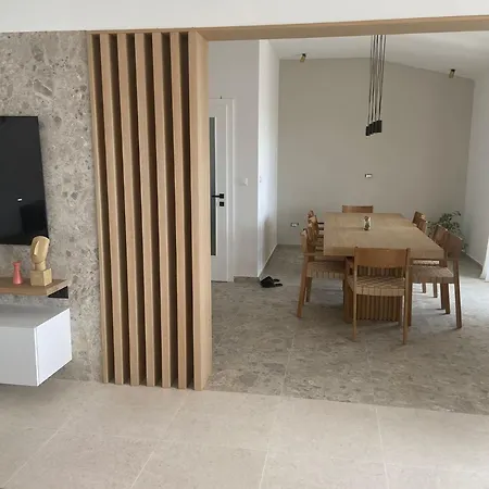 Luxury With A Swimming Pool Mavarstica, Ciovo - 20403 Trogir